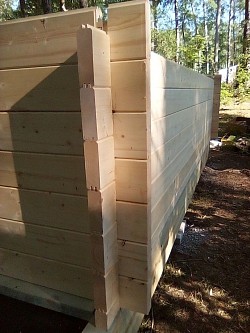 European Cabin (Wall Joints Link-in-Log Style w/tongue and groove)